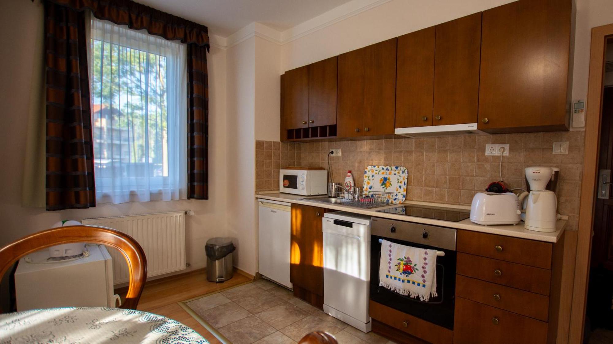 Bernadett Villa Apartman 3 Bük 外观 照片